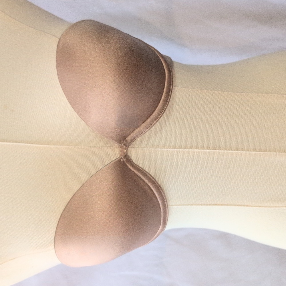 Victoria Secrets Very Sexy Strapless